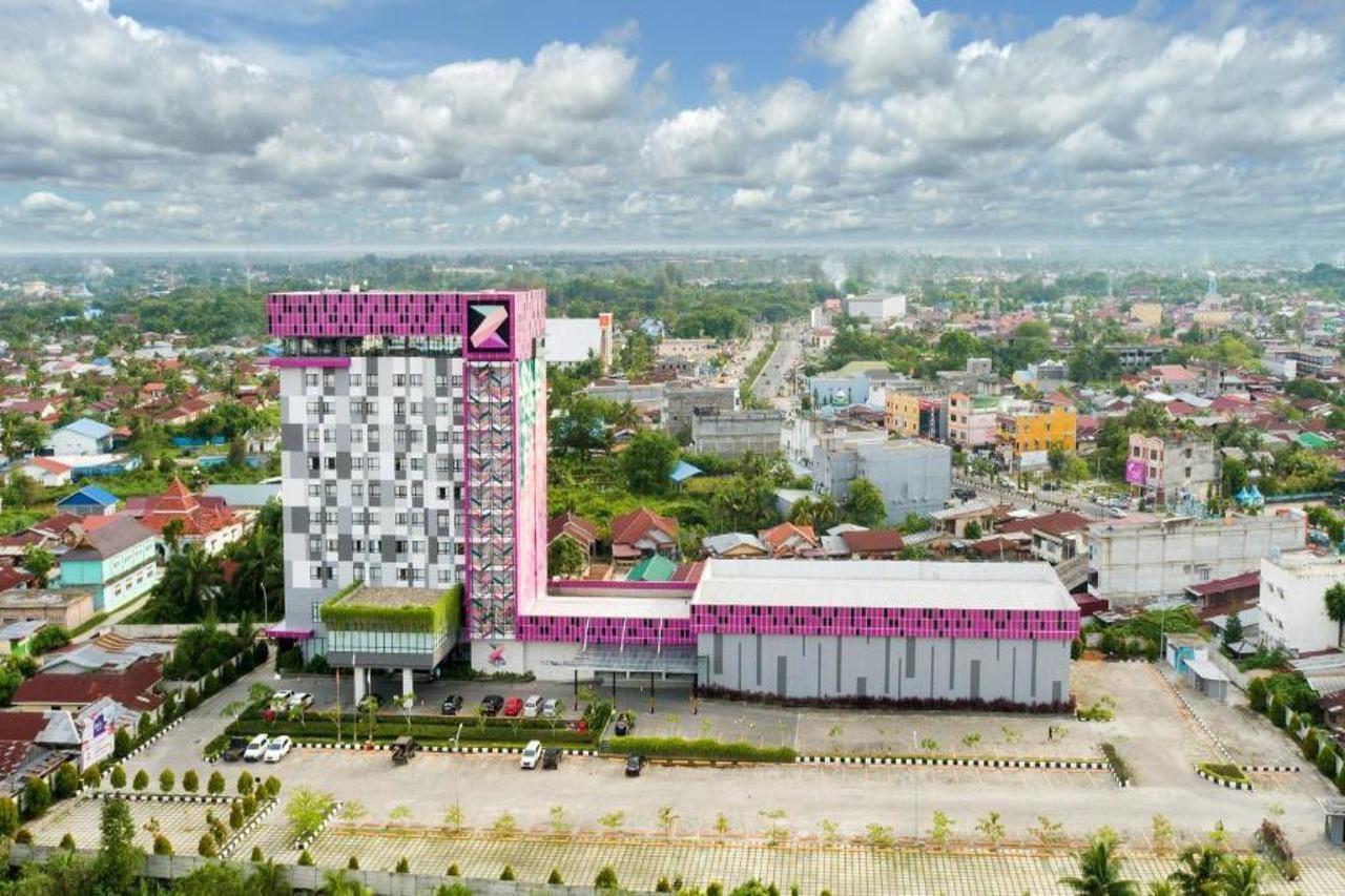 The Zuri Dumai Hotel Exterior foto